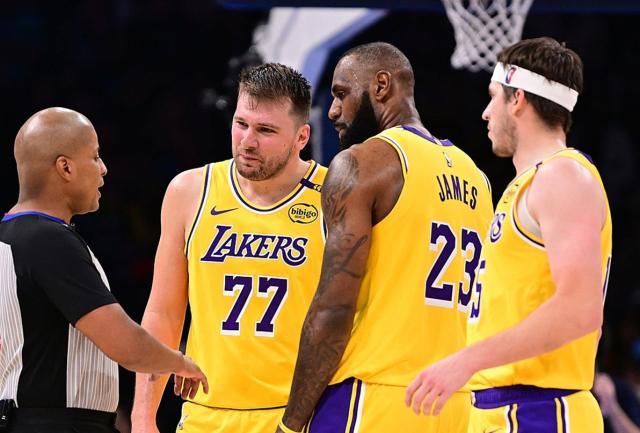 湖人输球吃到两大教训！东契奇脾气成季后赛隐患？